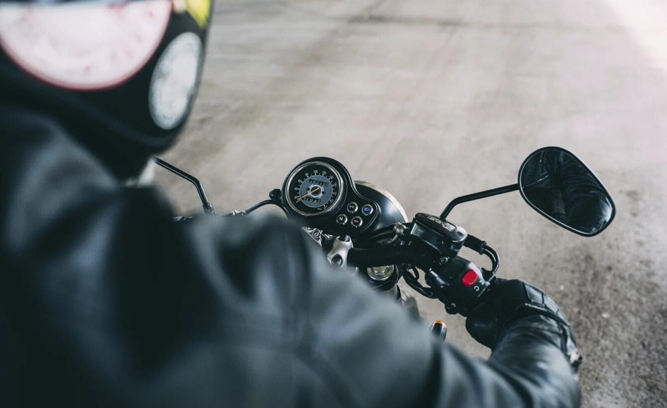 can-an-uninsured-motorcyclist-recover-damages-in-gretna-image injured motorcyclist reviewing legal claim options in Gretna Louisiana