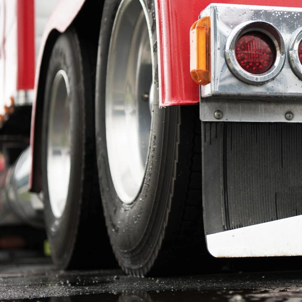 why-hiring-a-gretna-truck-accident-lawyer-matters-after-a-commercial-crash-image Commercial truck accident in Gretna